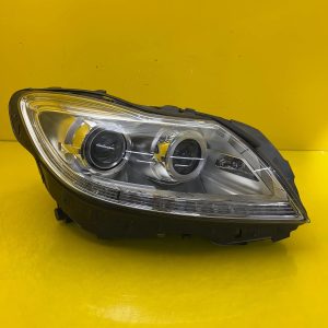 Far dreapta LED Bi-Xenon Facelift OEM 30640