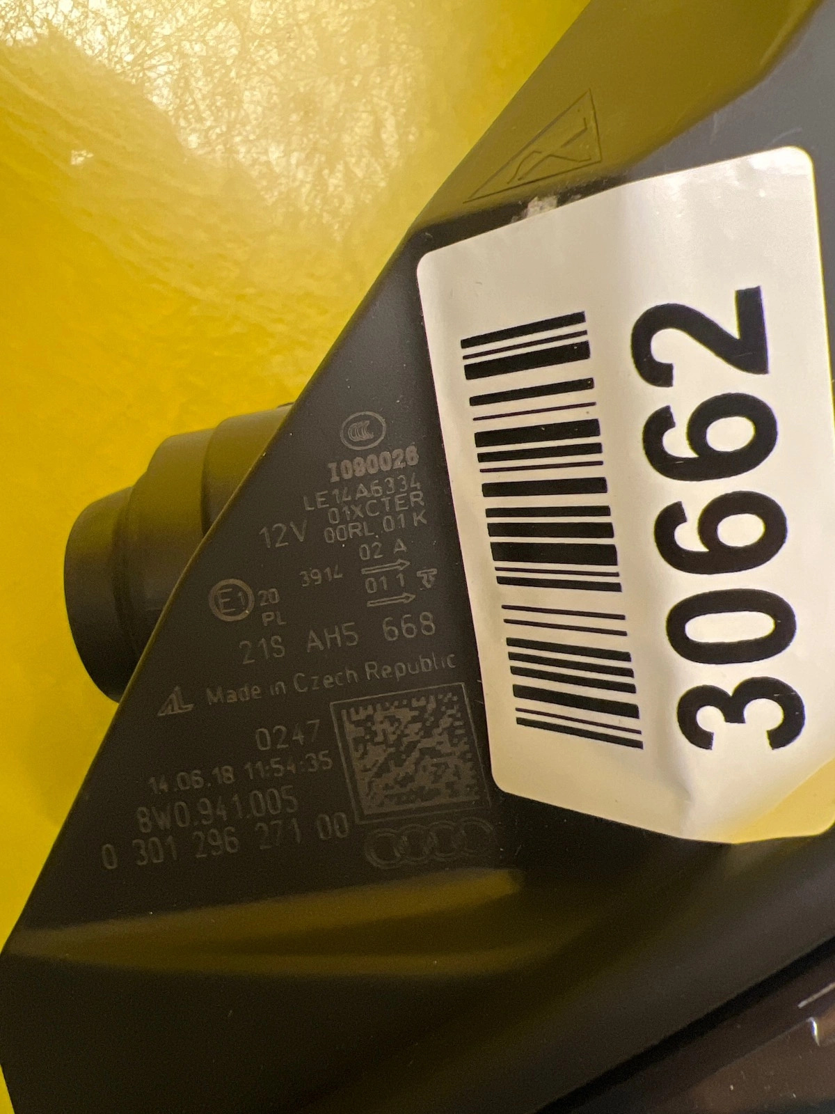 Far stânga LED Xenon OEM 30662 - Image 2