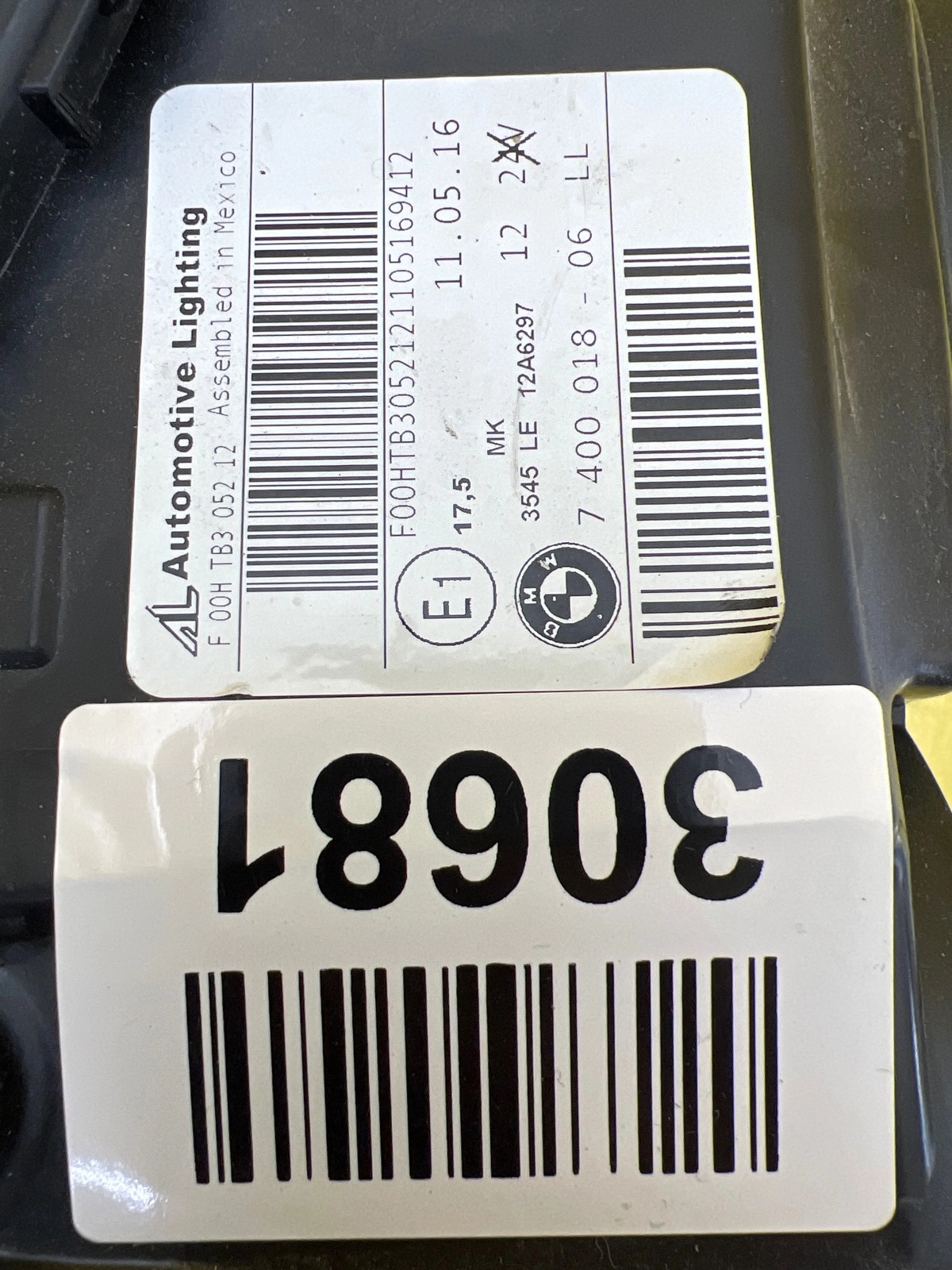 Far dreapta Bi-Xenon BMW X3 F25 OEM 7400018-06 - Image 2