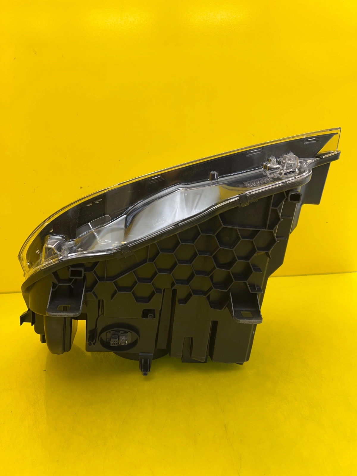 Far dreapta Bi-Xenon BMW X3 F25 OEM 7400018-06 - Image 5