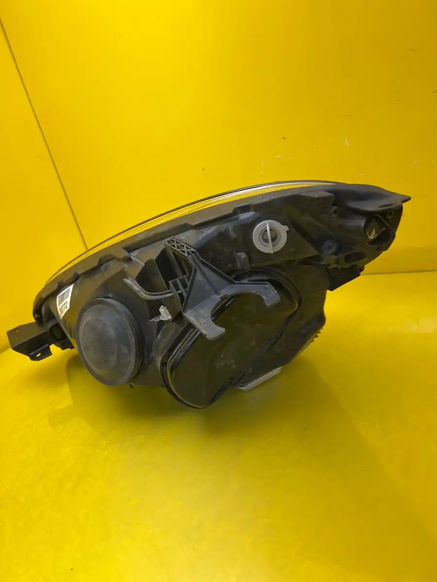 Far Dreapta Citroen C4 Picasso I Lift- Xenon