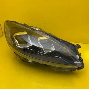 Far Dreapta Ford Kuga MK3 Full LED