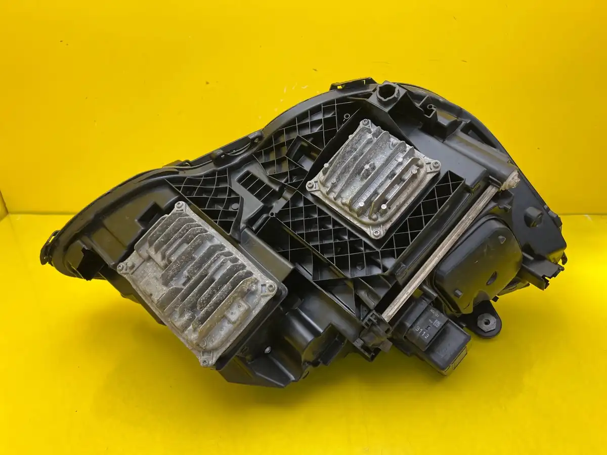 Far Mercedes E-Class W212 Lift Full LED