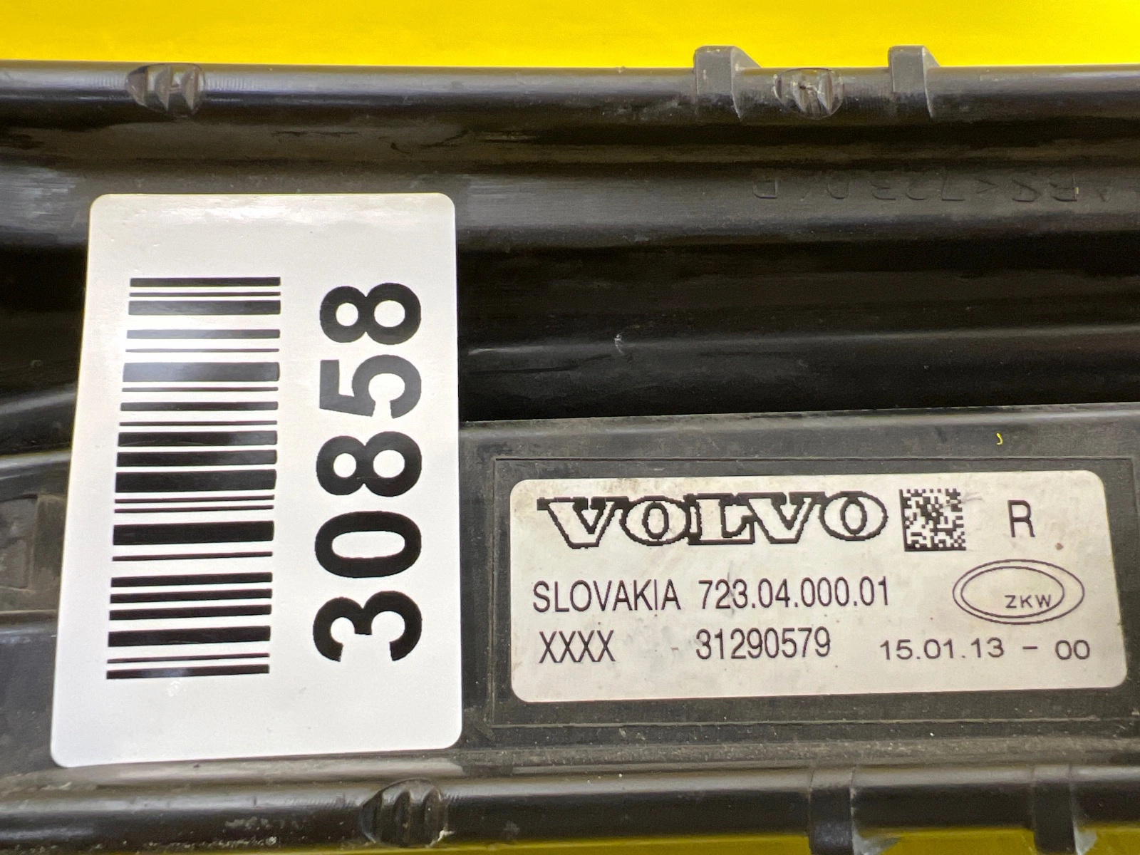 Far LED 2012-2019 OEM 30858 - Image 2