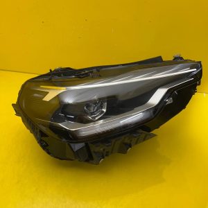 Far dreapta Full LED BMW Seria 2 G42 OEM 5A320F2-07