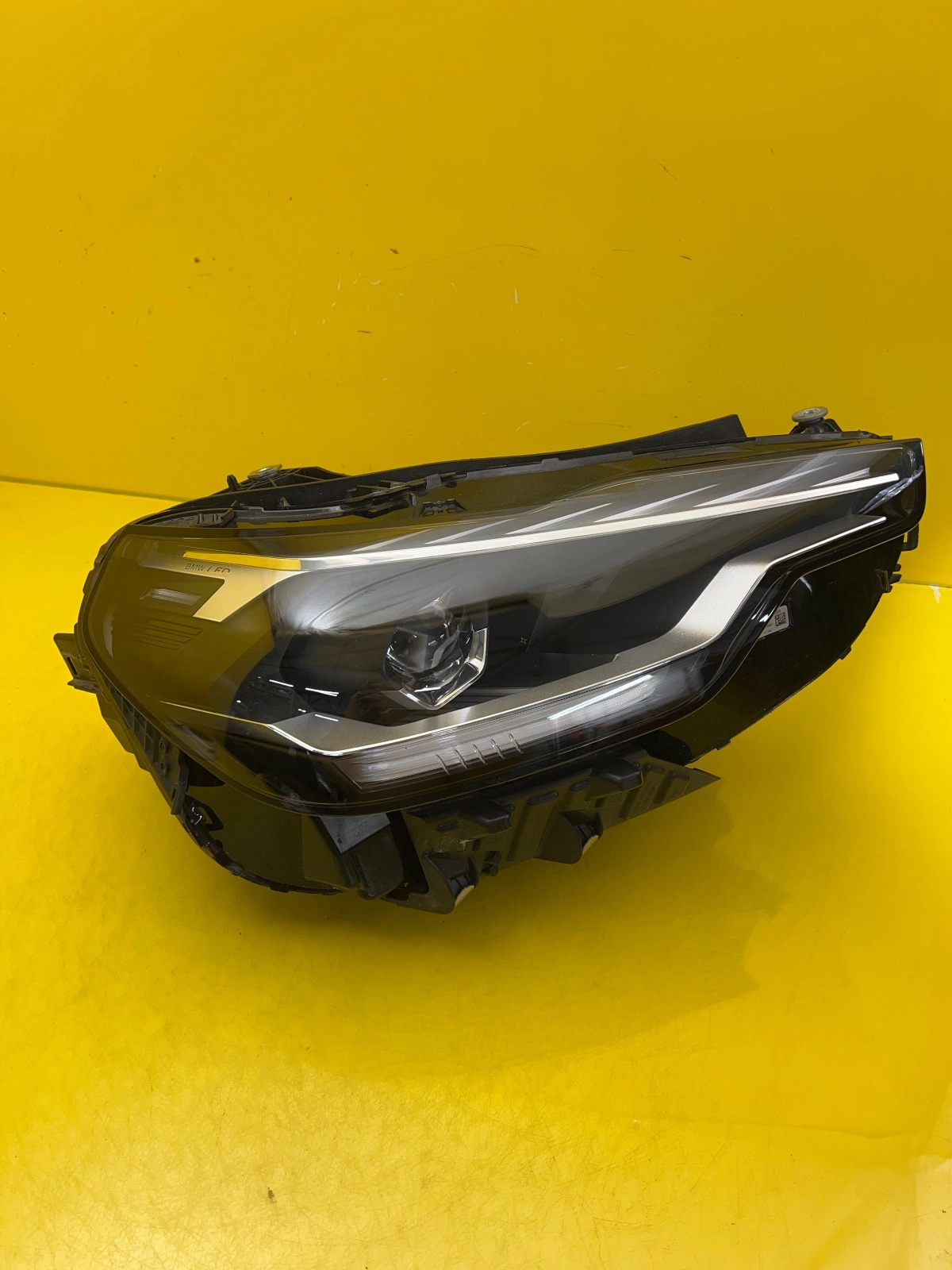 Far dreapta Full LED BMW Seria 2 G42 OEM 5A320F2-07