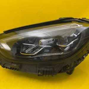 Far Mercedes C-Class W206 21- Full LED