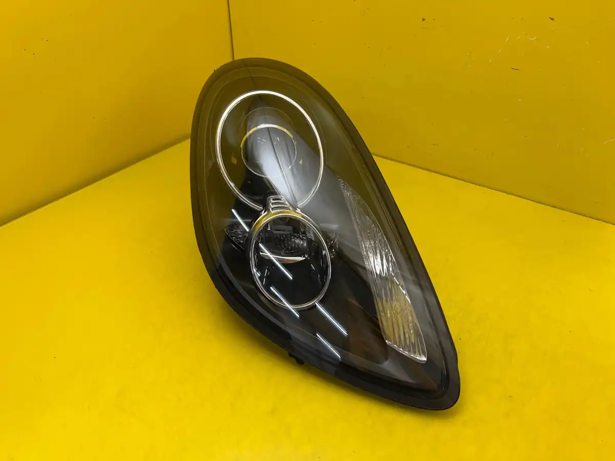 Far Dreapta Porsche Boxster Cayman 981 Xenon