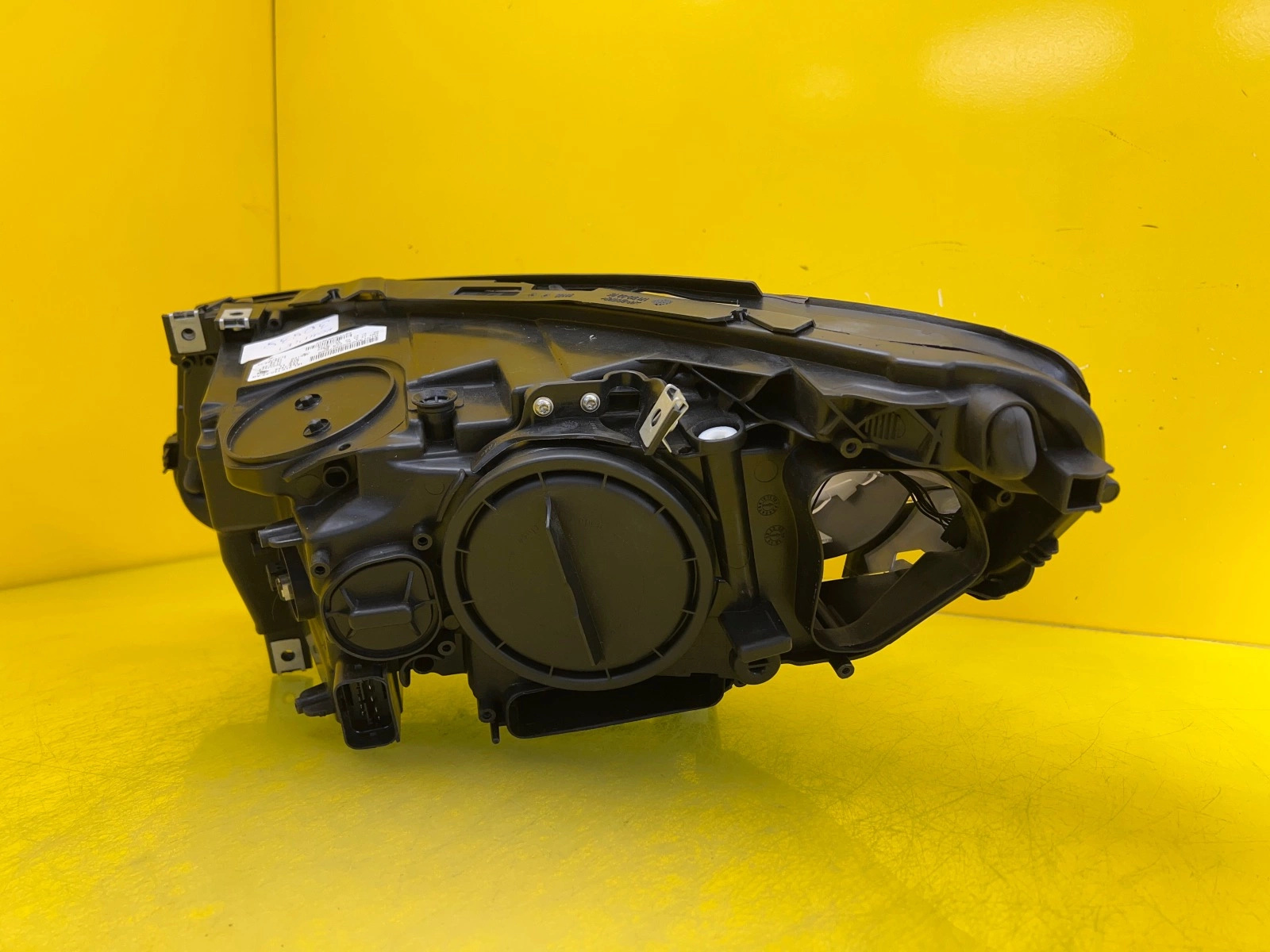 Far stânga Bi-Xenon Direcțional BMW Seria 5 GT F07 2009-2017 OEM 7199608-07 - Image 4