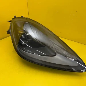 Far Dreapta Porsche Przod Cayenne Iii 9Y0 Full LED