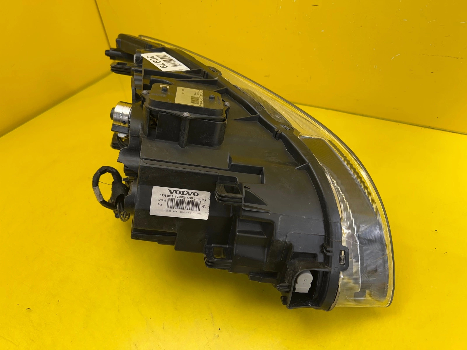 Far stânga Bi-Xenon Direcțional Facelift OEM 30979 - Image 3