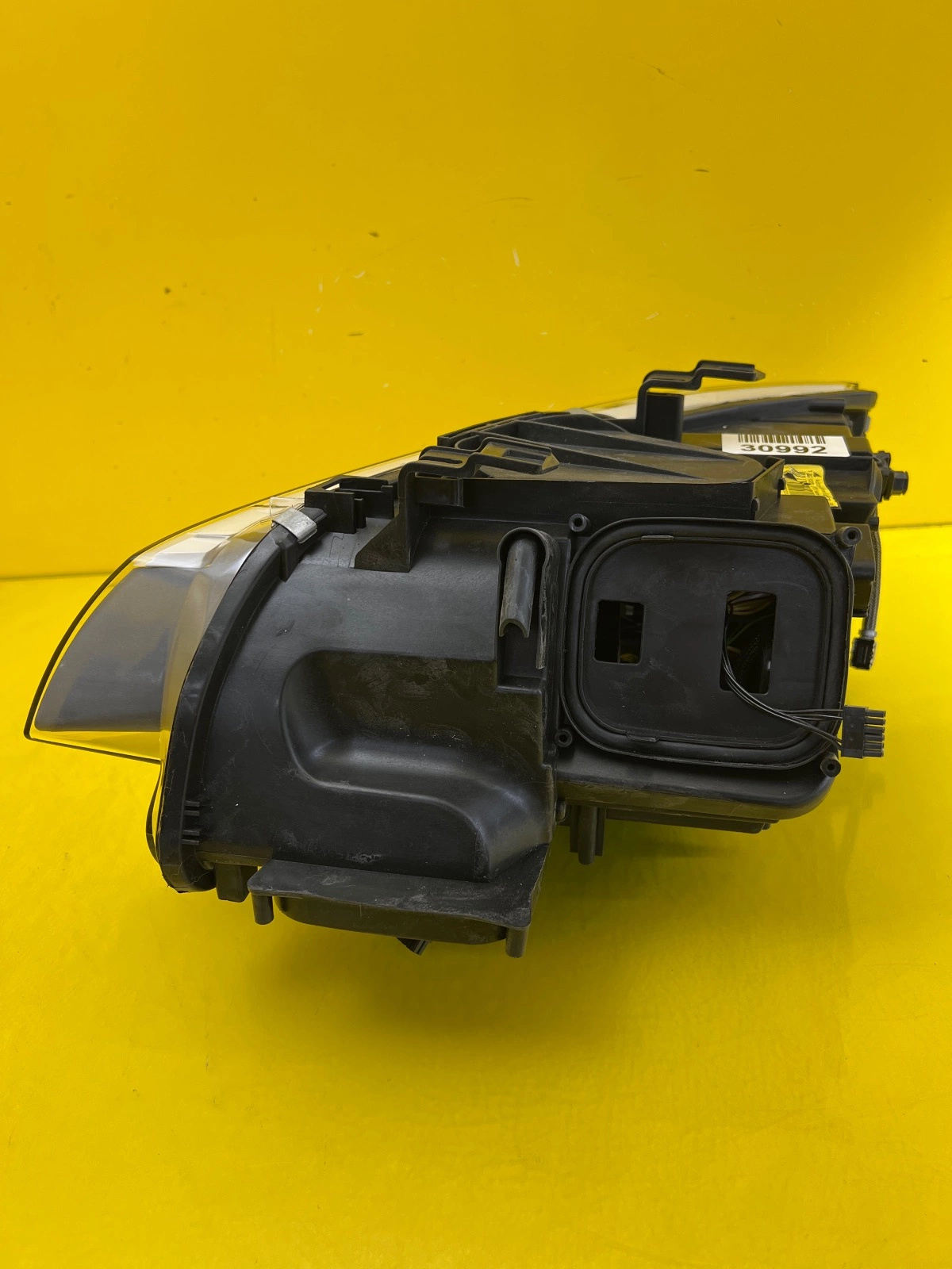 Far dreapta Xenon E92 Facelift OEM 7239928-07 - Image 3