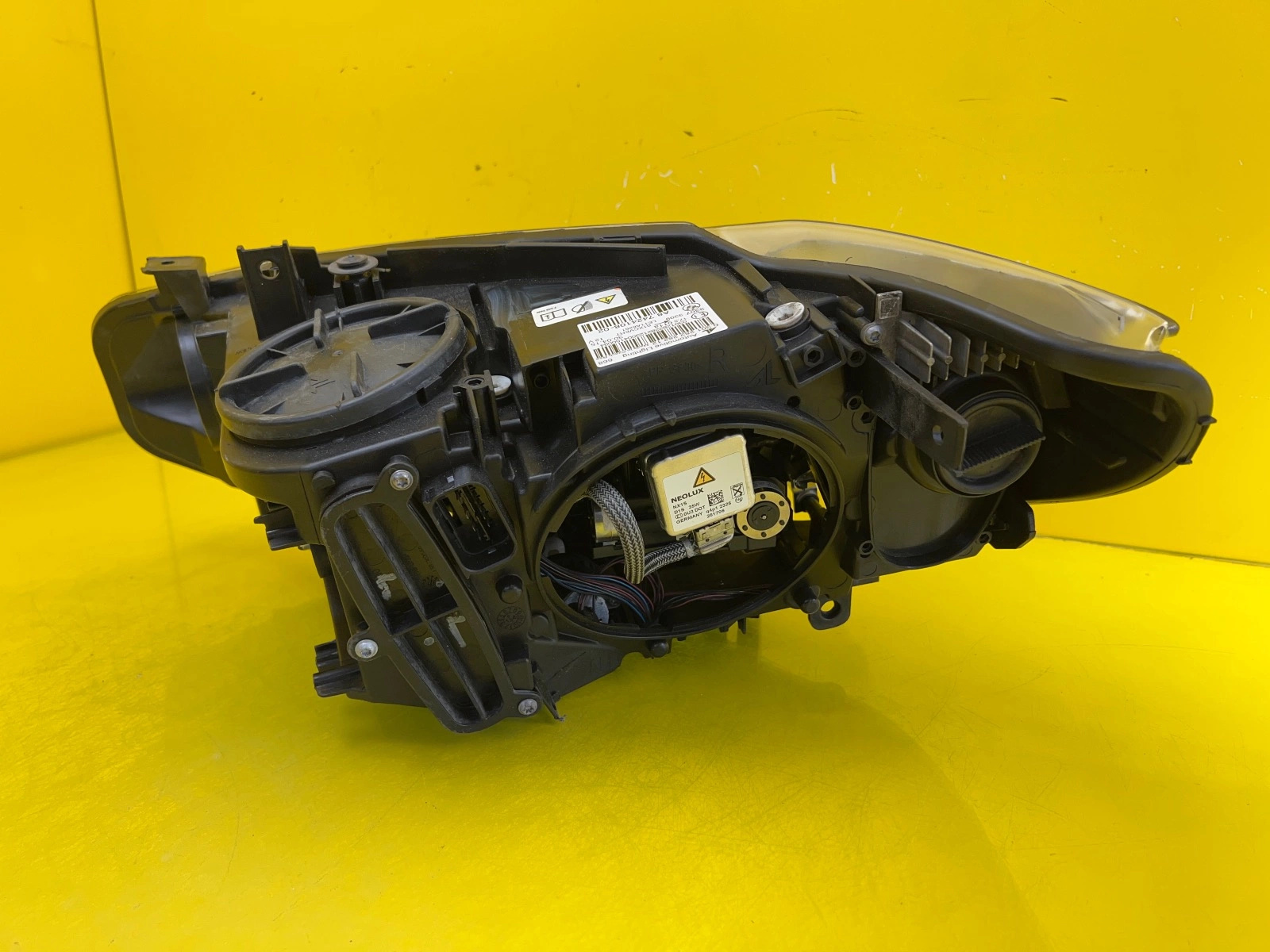 Far dreapta Bi-Xenon BMW Seria 4 F32 2013-2016 OEM 7424108-02 - Image 5