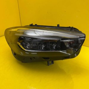 Far dreapta Full LED OEM 31008