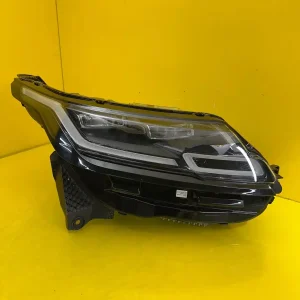 Far Dreapta Land Rover Range Rover Velar Lift Laser