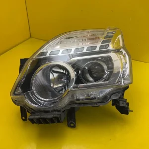 Far Stanga Nissan Przod Trail T31 Lift