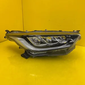 Far Dreapta Toyota Yaris IV 4 Full LED