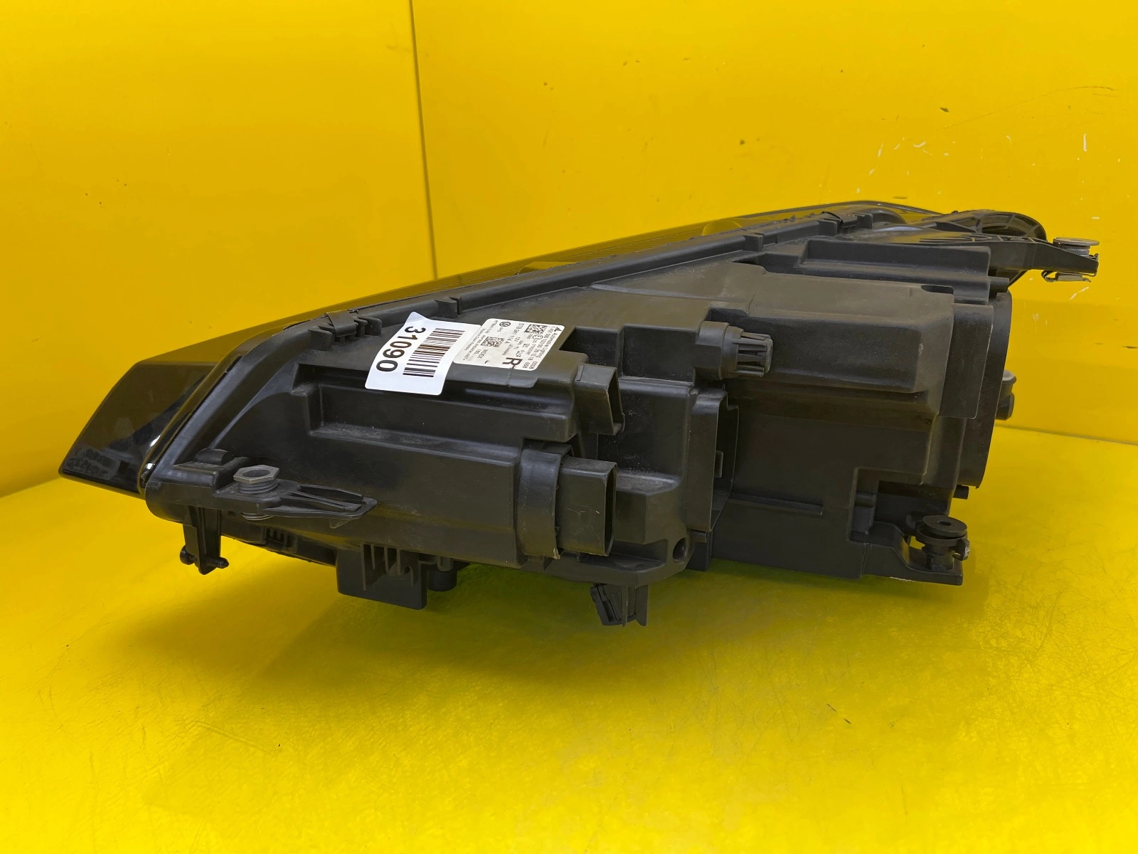 Far dreapta Full LED OEM 31090 - Image 3