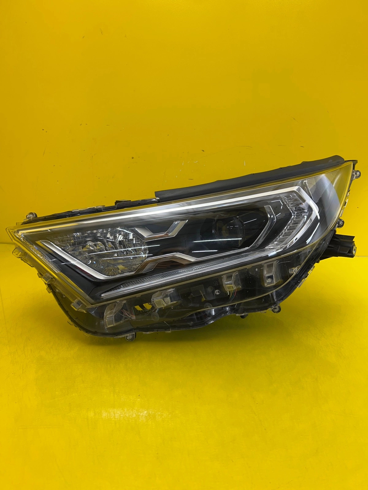 Far stânga Full LED 2019-2022 OEM 31171