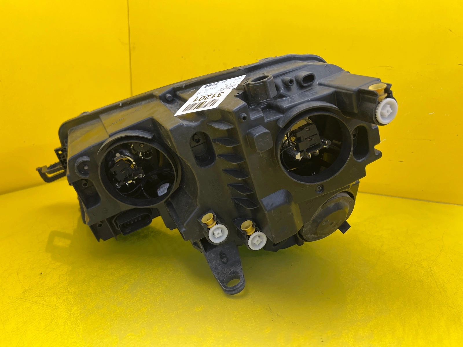 Far Dreapta Skoda Karoq 57B 57Ba LED - Image 4