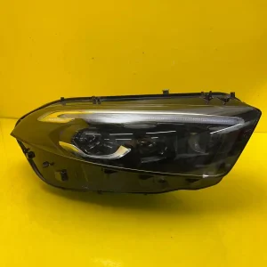 Far Dreapta Mercedes A-Class W177 Lift Full LED