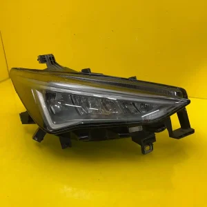 Far Dreapta Seat Cupra Born Full LED