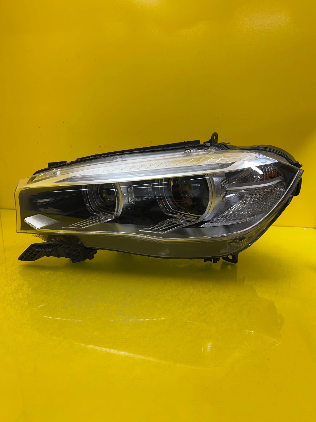 Far stânga Xenon BMW X5 X6 F15 OEM 31211