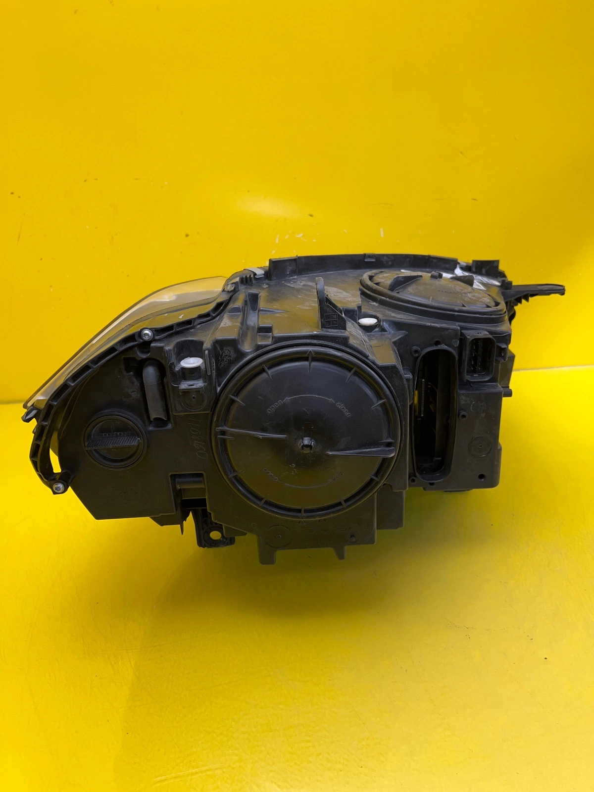 Far stânga Xenon BMW X5 X6 F15 OEM 31211 - Image 4