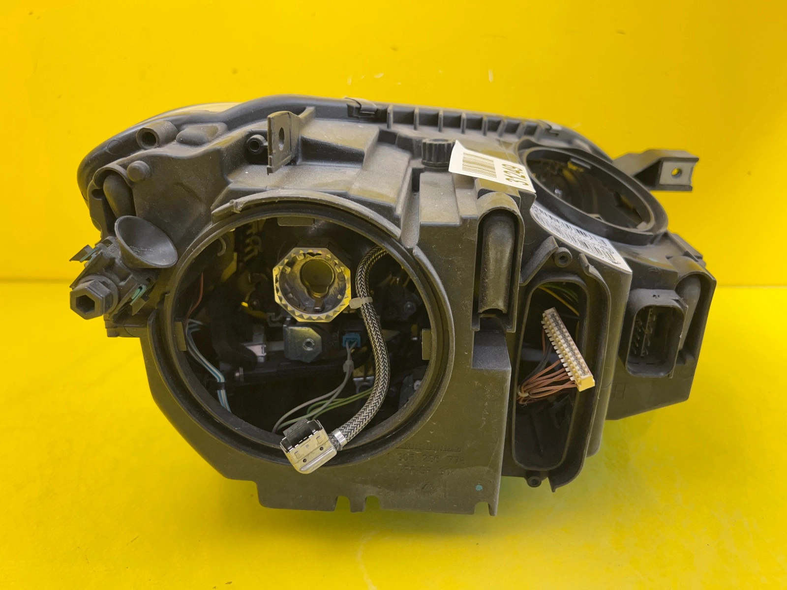 Far stânga Xenon BMW Seria 6 F06 OEM 722089-17 - Image 4