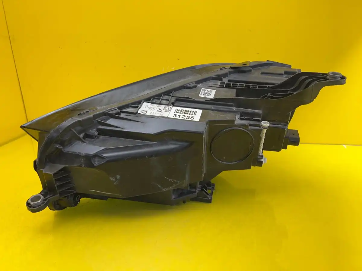 Far Dreapta Mercedes GLE W167 Multibeam LED