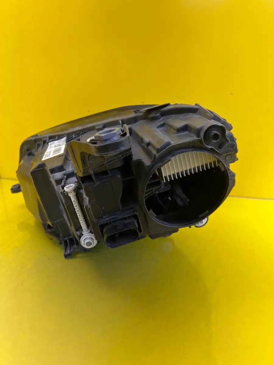 Far Dreapta Mercedes GLE W167 Multibeam LED