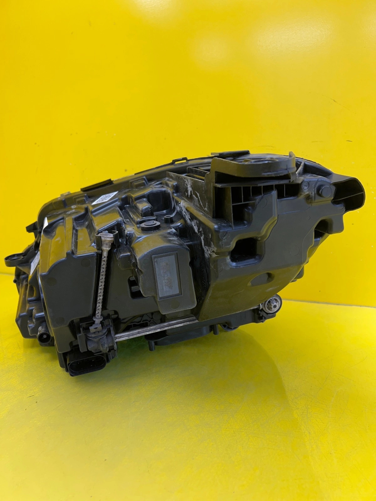 Far Mercedes E-Class W213 Halogen - Image 4
