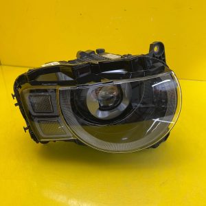 Far dreapta Full LED OEM 31287
