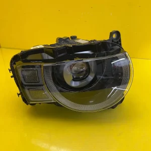 Far Dreapta Land Rover Defender 2 L663 20 Full LED