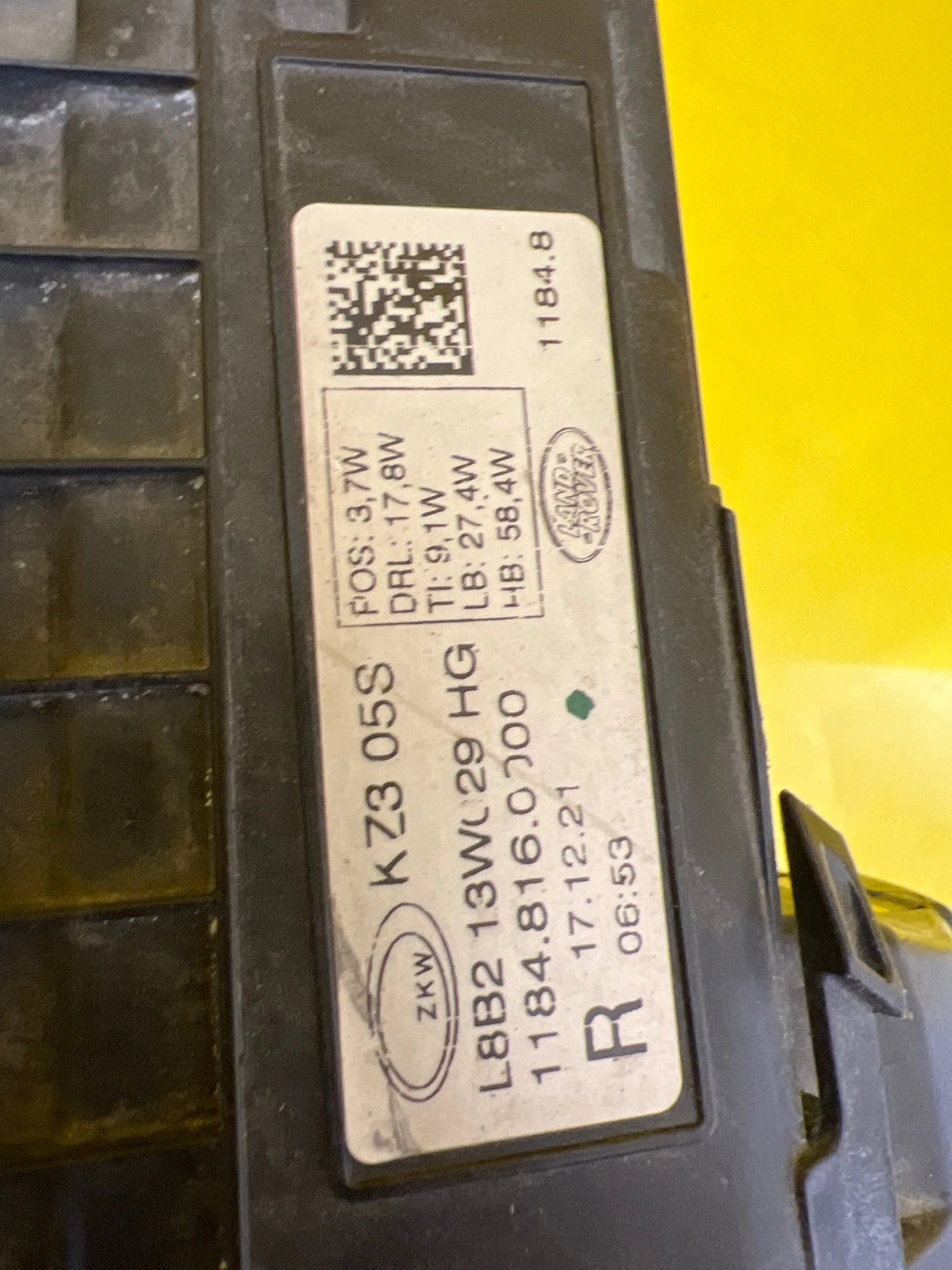 Far Dreapta Land Rover Defender 2 L663 20 Full LED - Image 2