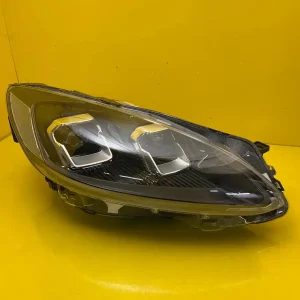 Far Dreapta Ford Kuga MK3 III Full LED