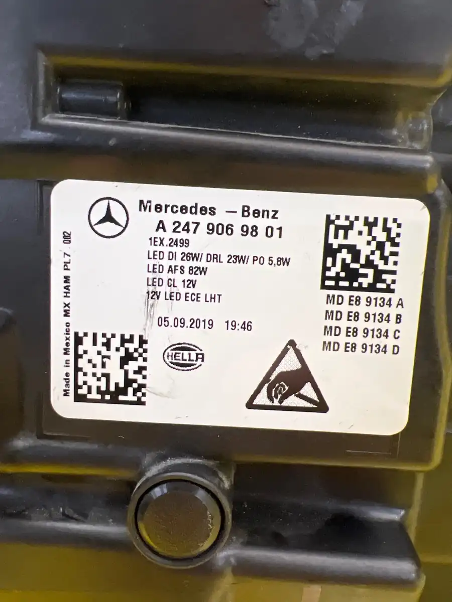 Far Dreapta Mercedes Glb W247 Full LED