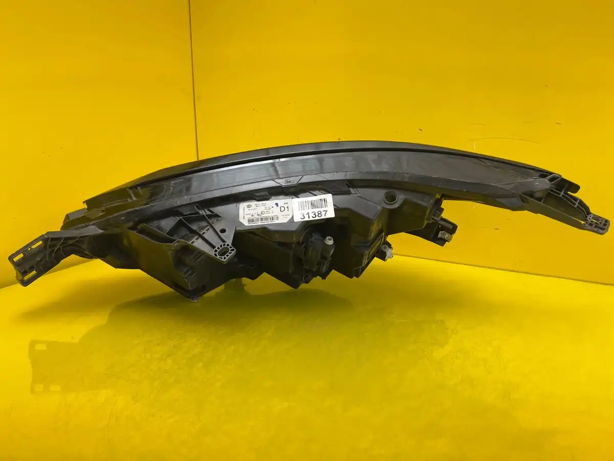 Far Dreapta Nissan Qashqai III J12 Lift Full LED