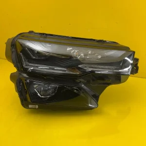 Far Dreapta Skoda Karoq 57B Lift Matrix Full LED