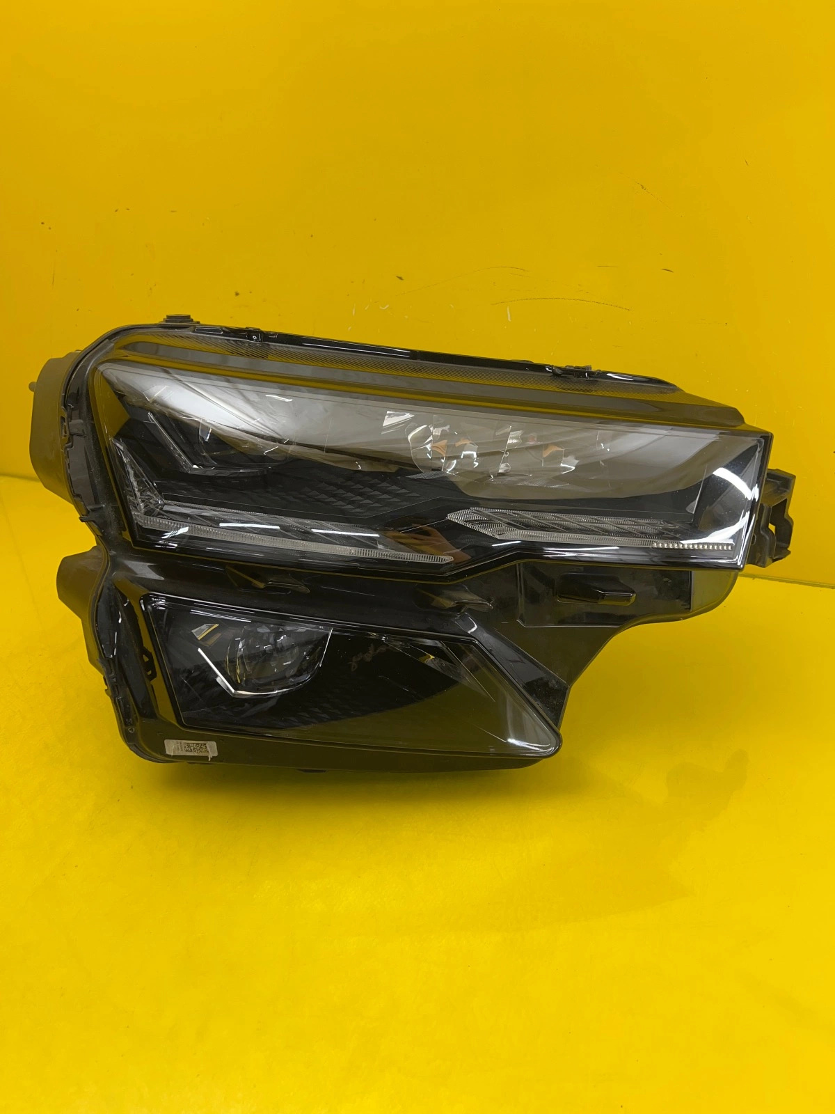 Far dreapta Full LED Facelift OEM 31394