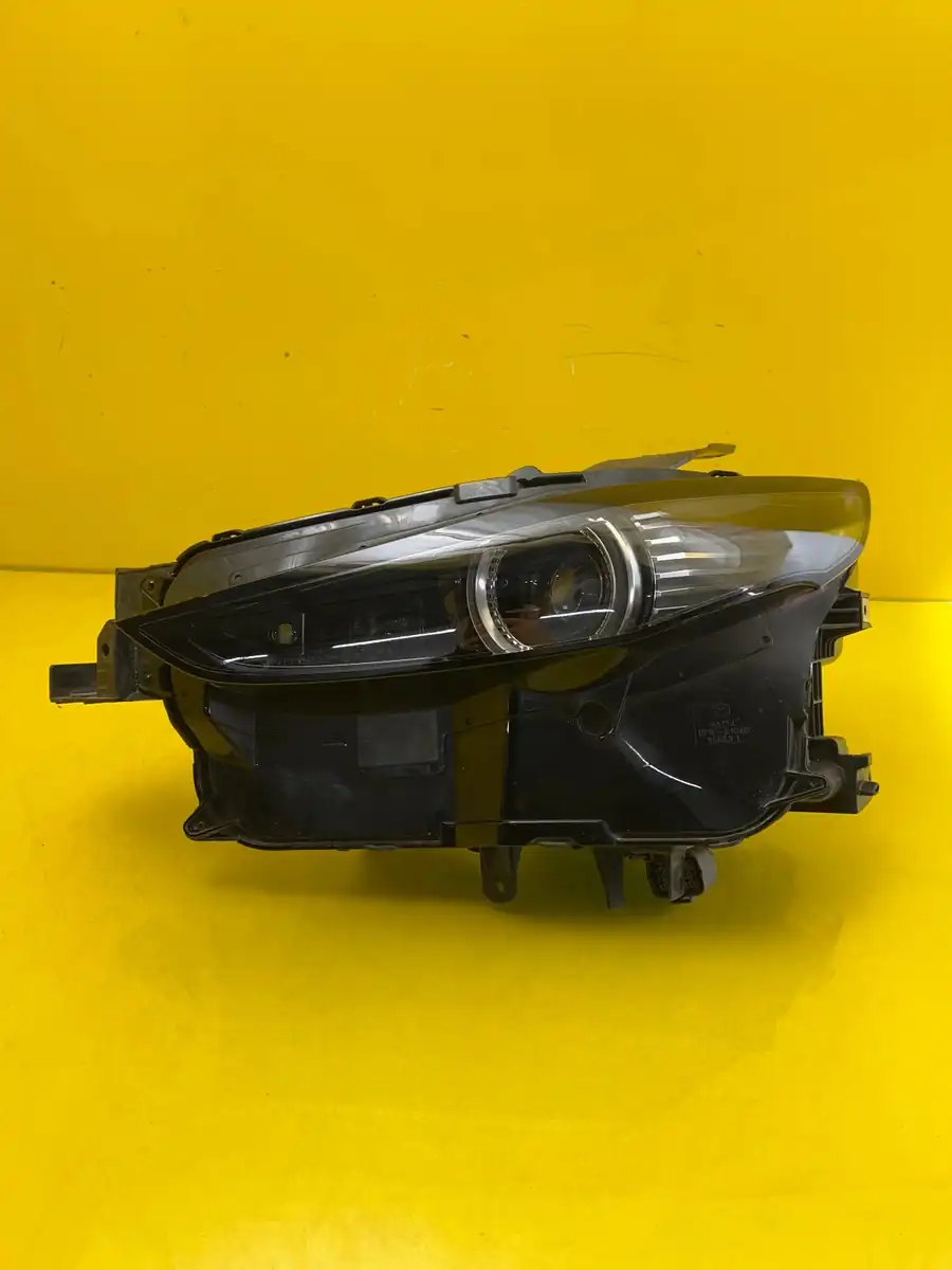 Far Full LED Mazda CX30