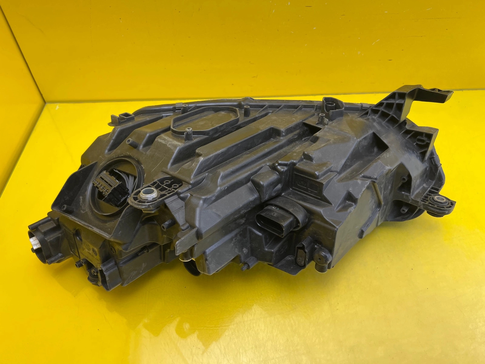 Far Dreapta Skoda Octavia IV 5E4 Full LED - Image 5