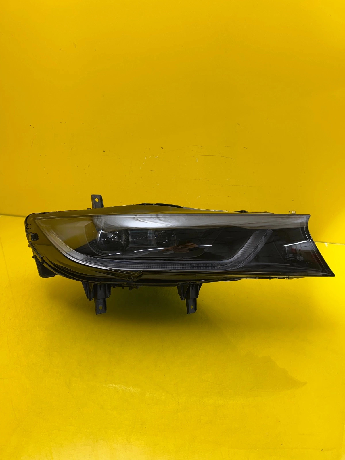 Far dreapta Full LED OEM 4817998-01