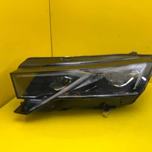 Far Skoda Octavia IV 4 5e4 Full LED