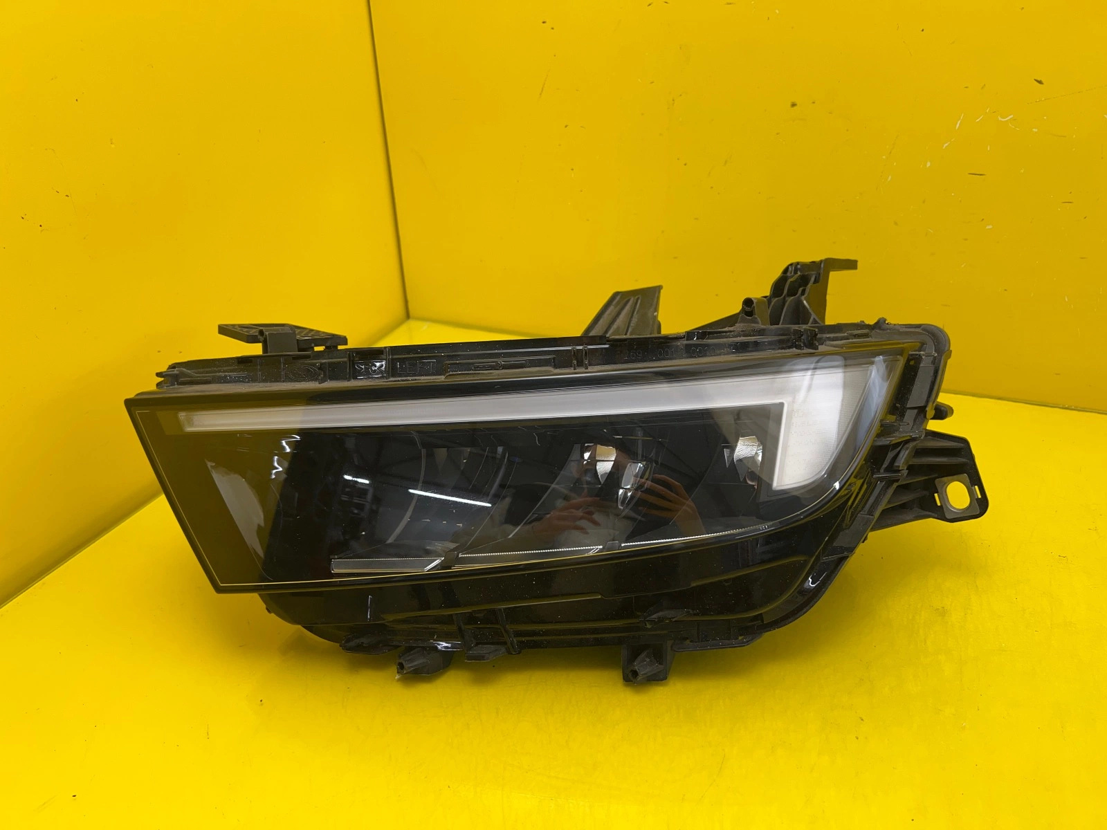 Far Opel Astra L VI 6 Full LED