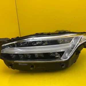 Far Stanga Volvo Xc90 Full LED