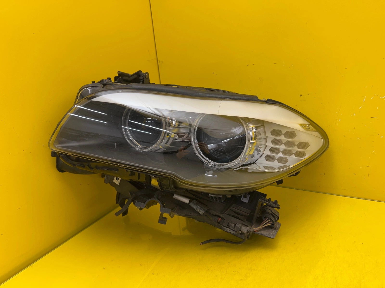 Far stânga Xenon Direcțional BMW Seria 5 F10 OEM 7203246-12 - Image 7