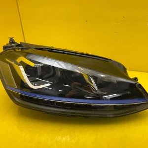 Far Dreapta VW Golf VII 7 Gte Full LED