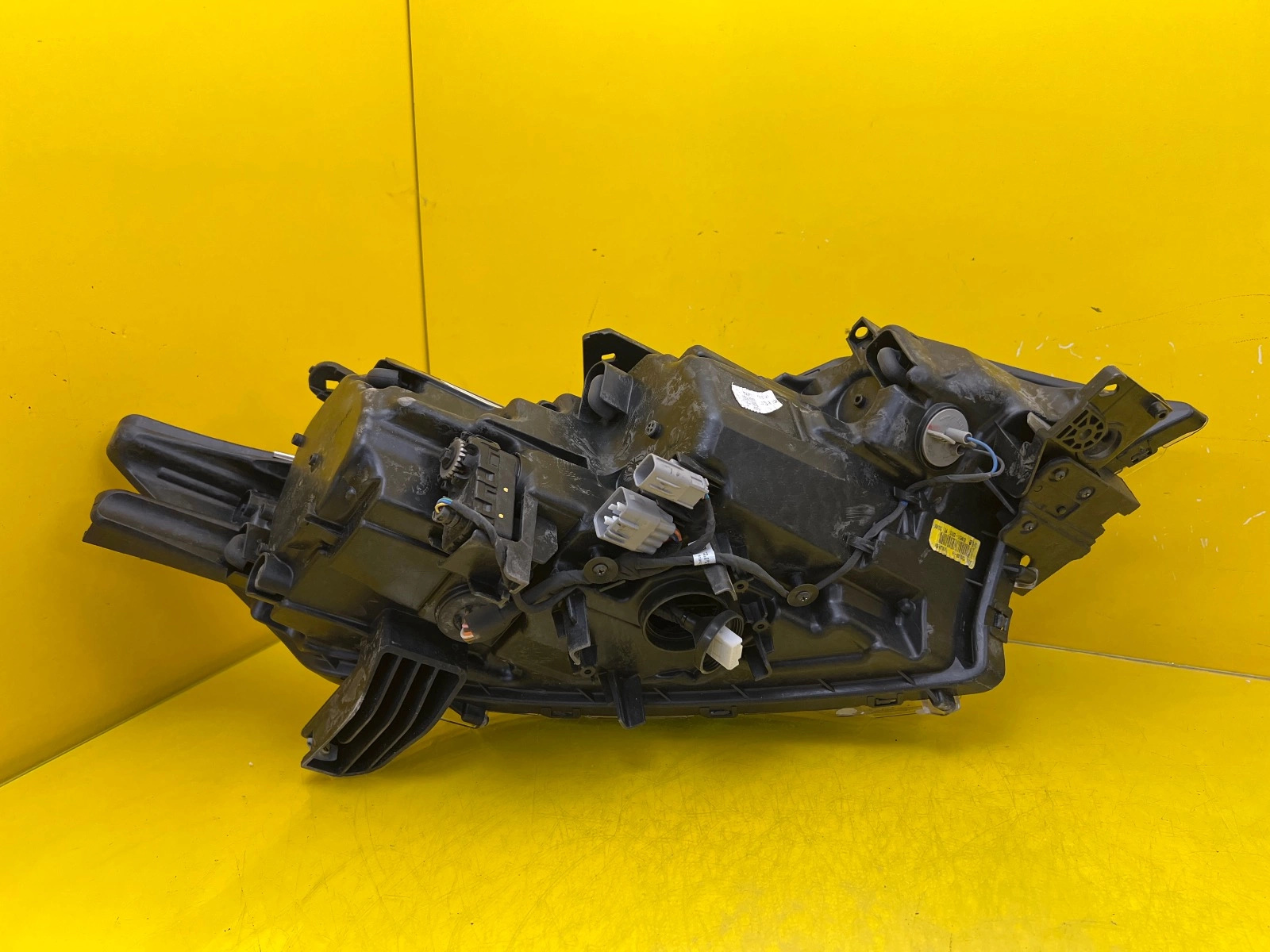 Far Mitsubishi Outlander III Lift 18 Full LED - Image 4