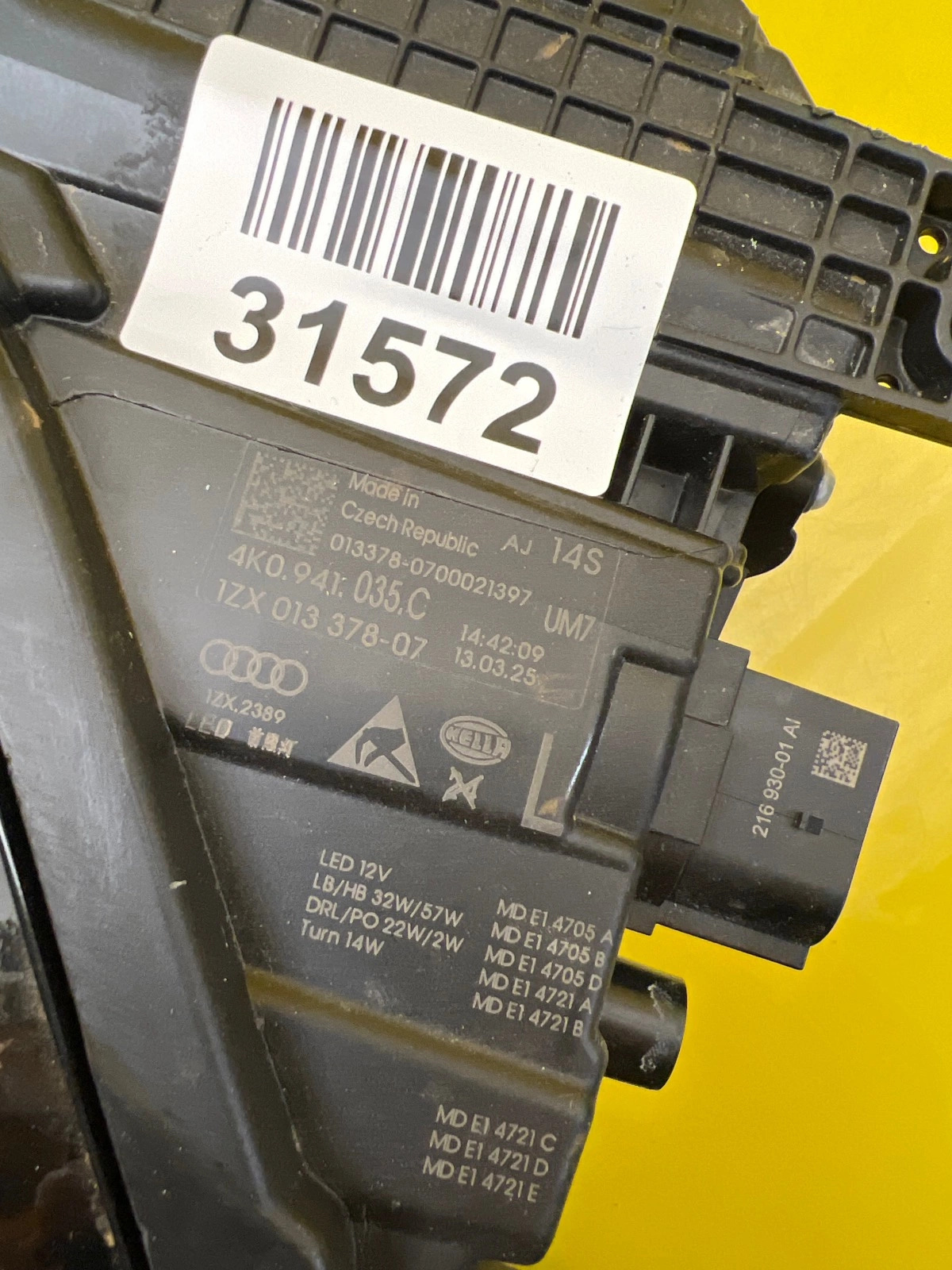Far stânga Full LED OEM 31572 - Image 2
